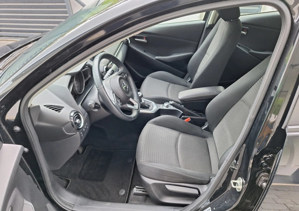 Mazda 2 cena 39700 przebieg: 155000, rok produkcji 2018 z Siedlce małe 154